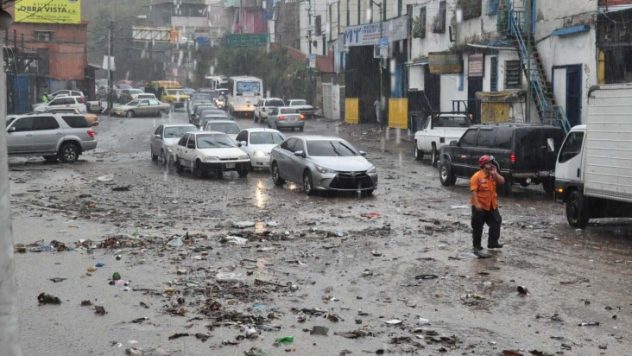 Alerta amarilla en 12 de las 19 provincias de Uruguay por tormentas intensas