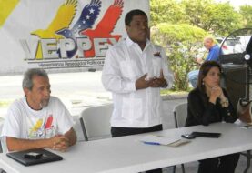 Exilio apoya decisión del Parlamento de declarar abandono del cargo de Maduro