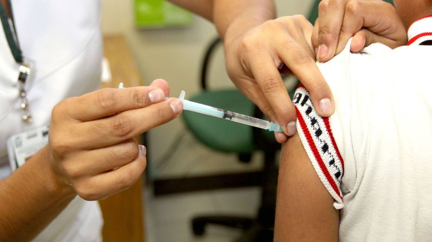 Brasil comienza a vacunar a los niños contra el virus del papiloma humano