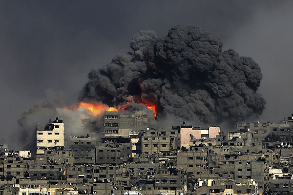 Ejército israelí ataca posiciones de Hamás en Gaza por segunda vez