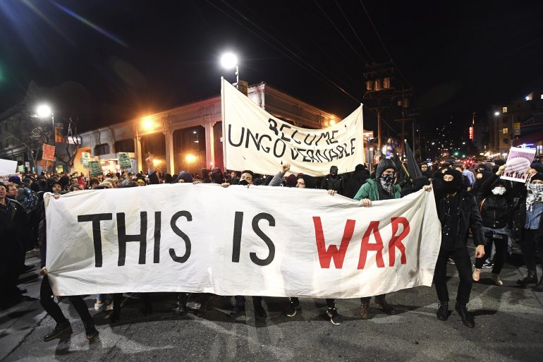 Trump cuestiona financiación a la Universidad de California tras protestas