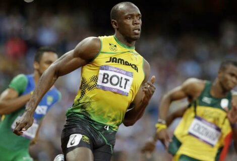 Bolt asegura devolución de medalla retirada por positivo de Carter