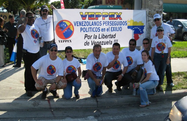 Exiliados piden a papa dejar mediación que solo favorece al régimen Venezuela
