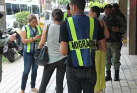 Gobierno panameño quiere aumentar multas por contratar extranjeros ilegales