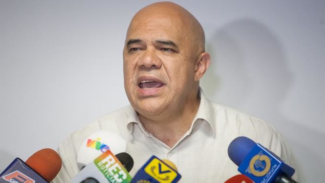 MUD niega «contactos» con el Gobierno anunciados por Maduro