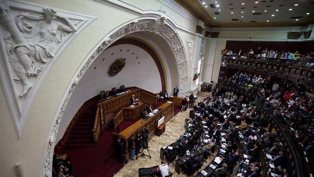 Parlamento venezolano investigará «casos de corrupción» en faja petrolífera