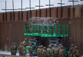 Casa Blanca reitera que Trump cerrará frontera con México