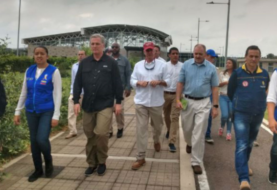 Congresistas de EE.UU. ratifican su apoyo a Guaidó en visita a la frontera