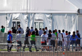 Aumenta capacidad del mayor centro de detención de menores migrantes en EEUU