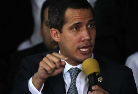 Opositores pedirán en cuarteles que militares den la espalda a Maduro