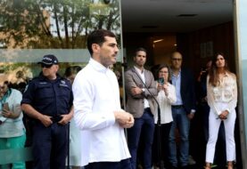 Casillas abandona el hospital de Oporto