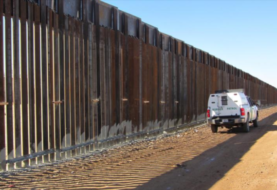 EE.UU. planea una operación para deportar a más familias de indocumentados