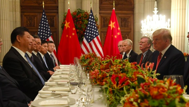 La guerra comercial entre EEUU y China no beneficiará a nadie, según el FMI