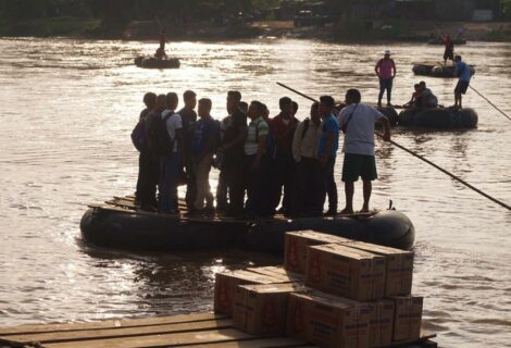 Cae flujo migratorio en río entre México y Guatemala por presencia de marinos