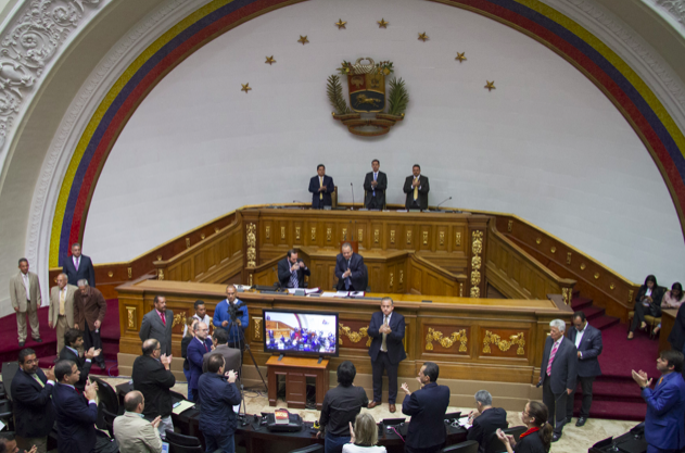 Parlamento venezolano pide a Bachelet verificar salud de «presos políticos»