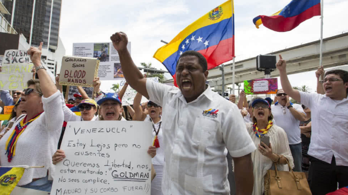 Venezolanos en EE.UU. ven «incongruente» la política migratoria hacia ellos