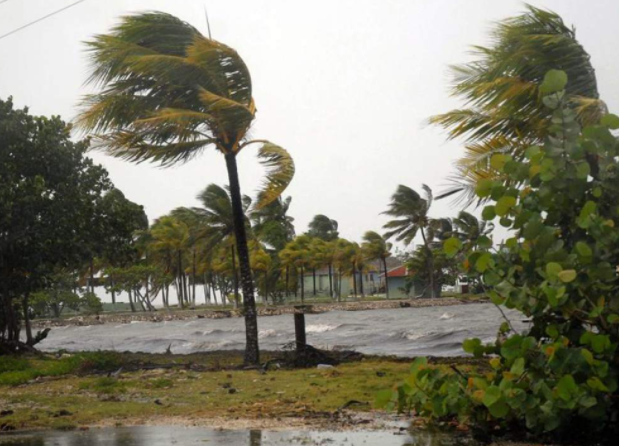 República Dominicana emite alerta de huracán en el este por tormenta Dorian