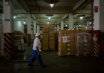 Venezuela ha recibido casi 100 toneladas de ayuda humanitaria de la Cruz Roja
