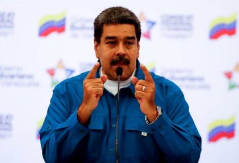 Maduro asegura que el expresidente colombiano Álvaro Uribe planea asesinarlo