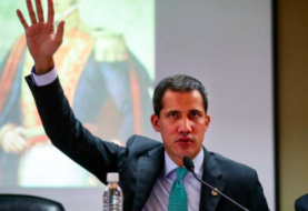 Guaidó dice que será presidente interino "hasta lograr una elección"
