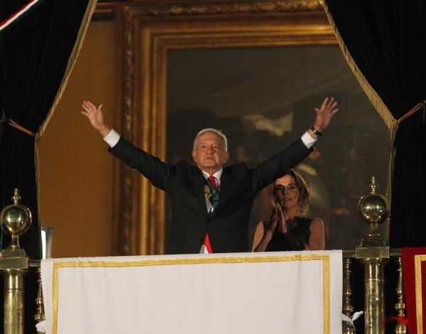 López Obrador da su primer Grito de Independencia como presidente de México