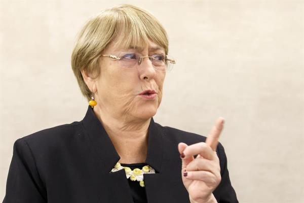 Bachelet teme que el espacio democrático se reduzca todavía más en Venezuela