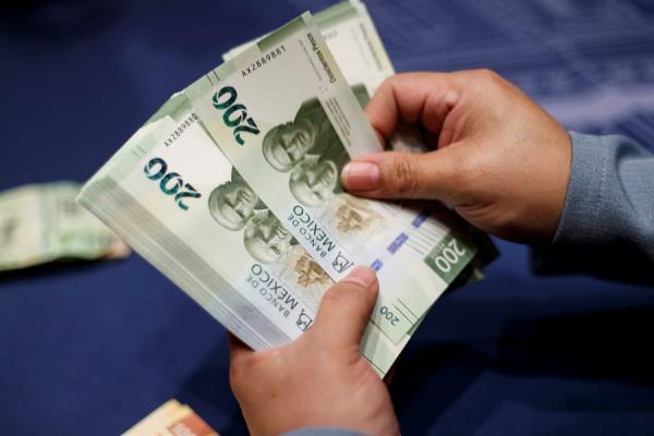 Banco de México presenta billete de 200 pesos más seguro e independentista