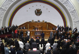 Exilio rechaza la ruta trazada por la Asamblea Nacional de Venezuela