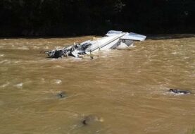 Mueren cinco personas al caer una avioneta en el estado mexicano de Michoacán