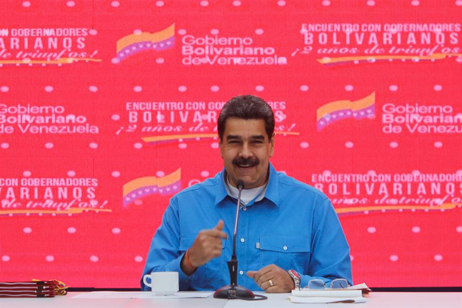 Maduro le mete mano al oro buscando recursos financieros