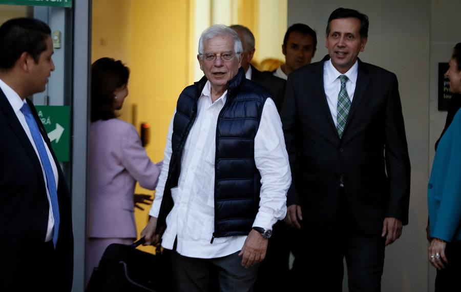 Borrell llega a Colombia para verificar crisis migratoria venezolana