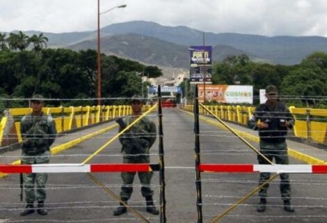 Colombia cerrará este jueves sus fronteras por elecciones