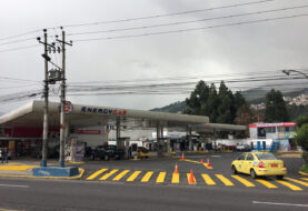 Gasolina y pasajes en Ecuador volvieron a tener el mismo precio de antes