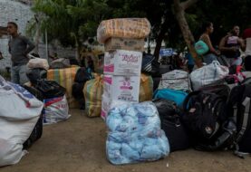 Un viaje de 1.720 kilómetros a Cúcuta para llenar las despensas de Caracas