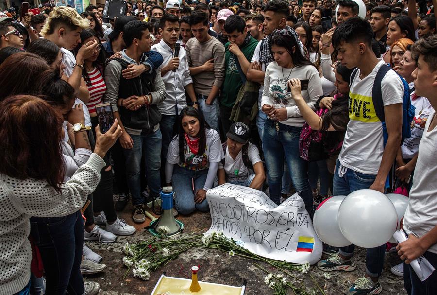 Las protestas no amainan en una Colombia que espera diálogo