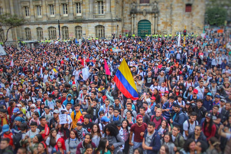 Se estima que 2 millones de colombianos salieron a manifestar