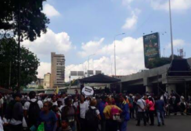 Chavistas y opositores inician jornada de protestas bajo un clima de tensión