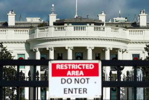 Cierran temporalmente la Casa Blanca y el Capitolio por alerta de seguridad