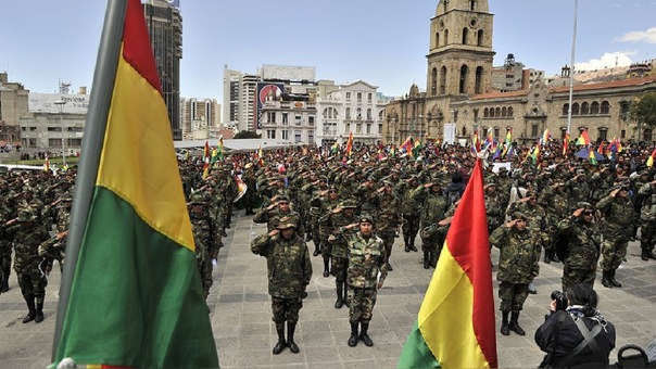 El «patria o muerte» en los discursos militares en Bolivia fue eliminado