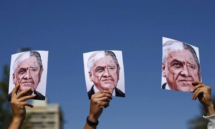 Oposición apunta a juicio político de Piñera en Chile
