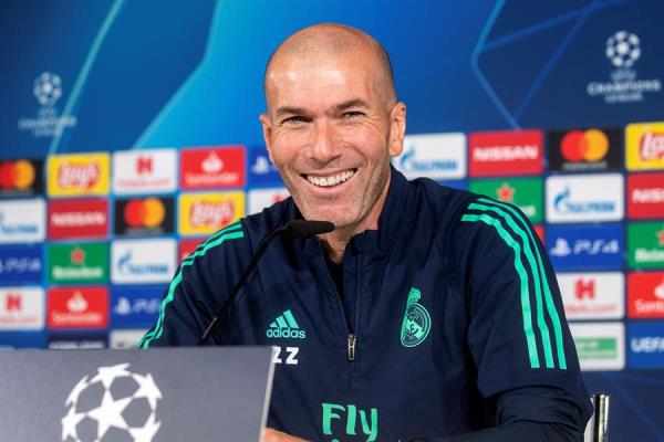 Zidane: «Estoy enamorado de Mbappé»
