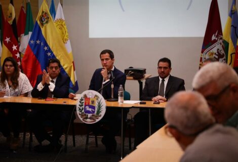 Asamblea Nacional acusa a Maduro de obstaculizar la reelección de Guaidó