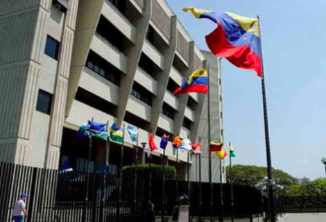 El Supremo venezolano anula la norma para que diputados voten virtualmente