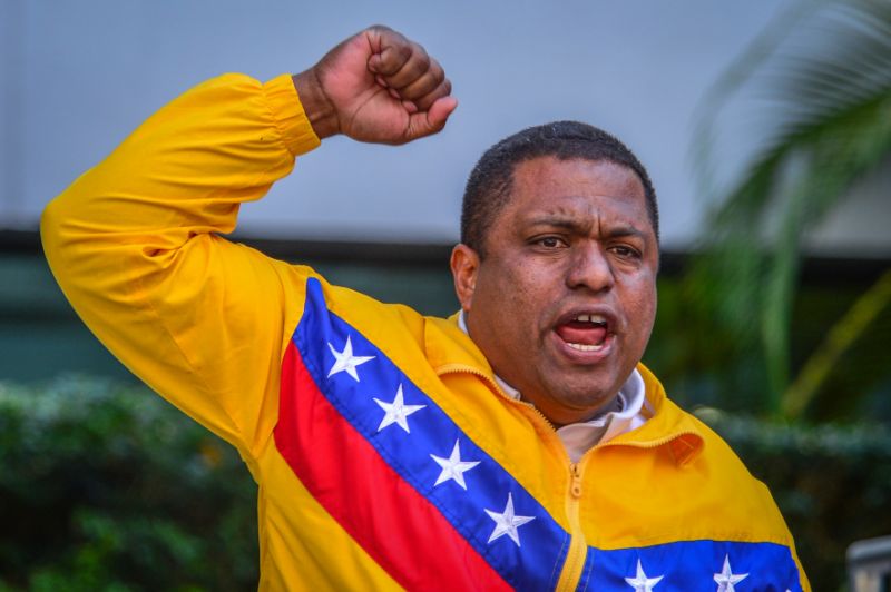 Exilio dice que será Maduro el que lavará “pocetas” en la cárcel