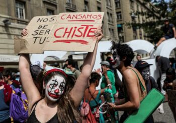 Economía chilena cae 3,4 % en octubre por el impacto de la crisis social