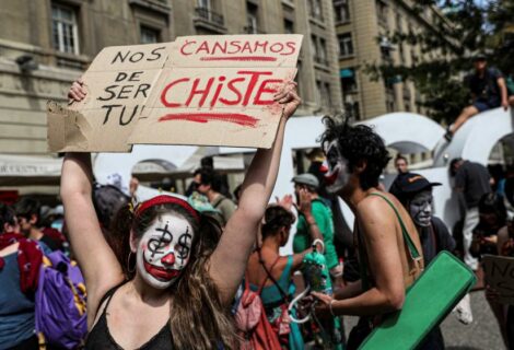 Economía chilena cae 3,4 % en octubre por el impacto de la crisis social