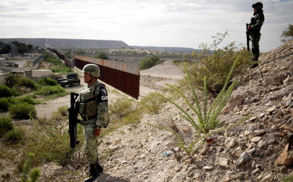 EE.UU. amplía el programa que devuelve a México a solicitantes de asilo
