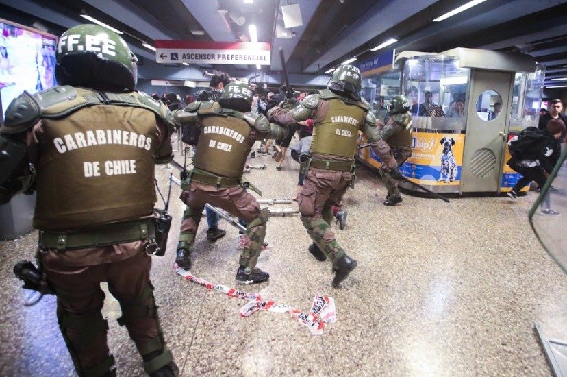 Policía chilena apunta a injerencia extranjera en los ataques al metro