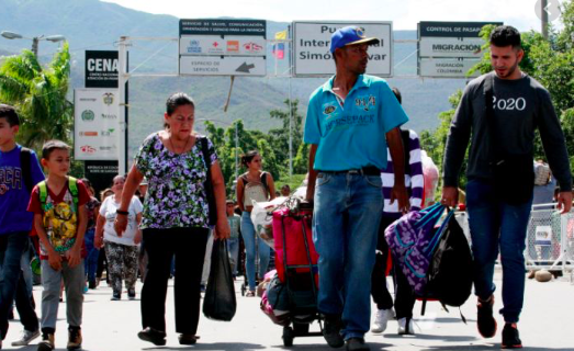 Migrantes venezolanos podrán entrar a sistema subsidiado de salud de Colombia