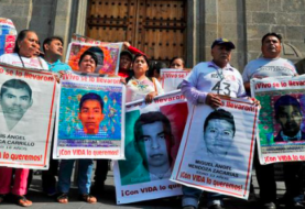 Desmontan la oficina del caso Ayotzinapa de la Comisión DD.HH. de México